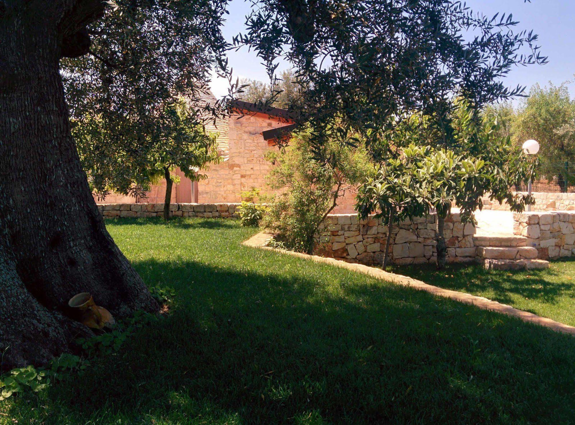 Il Giardino Degli Ulivi Bed & Breakfast Castellana Grotte Exterior foto